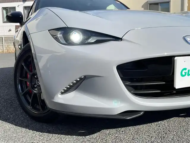 マツダ ロードスター RS 神奈川県 2025(令7)年 0.4万km グレー ワンオーナー/RAYS製鍛造16インチ純正アルミ/ブレンボブレーキ/純正RECAROハーフレザーシート/BOSEサウンド/純正メモリーナビ・地デジTV/純正USB/BT再生/AppleCarPlay/AndroidAuto/バックモニター/ETC/レーダークルーズコントロール/衝突軽減ブレーキ/LKA/BSM/コーナーセンサー/オートハイビーム/LEDヘッドライト/LEDデイライト/シートヒーター/プッシュスタート/スマートキー×2/R7年ディーラー整備記録/保証書・取説あり