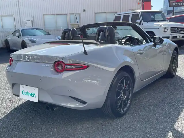 マツダ ロードスター RS 神奈川県 2025(令7)年 0.4万km グレー ワンオーナー/RAYS製鍛造16インチ純正アルミ/ブレンボブレーキ/純正RECAROハーフレザーシート/BOSEサウンド/純正メモリーナビ・地デジTV/純正USB/BT再生/AppleCarPlay/AndroidAuto/バックモニター/ETC/レーダークルーズコントロール/衝突軽減ブレーキ/LKA/BSM/コーナーセンサー/オートハイビーム/LEDヘッドライト/LEDデイライト/シートヒーター/プッシュスタート/スマートキー×2/R7年ディーラー整備記録/保証書・取説あり