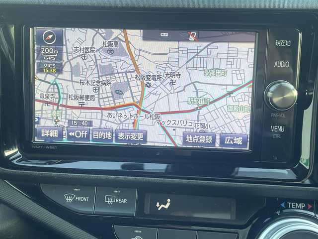 トヨタ アクア S 三重県 2017(平29)年 10.7万km ディープアメジストマイカメタリック 純正メモリナビ/バックカメラ/スマートエントリーパッケージ/（スマートキー/プッシュスタート/オートライト）/175/65R15タイヤ/　＊15インチフルホイールキャップ/プライバシーガラス/リアワイパー/SRSエアバック（運転席/助手席）/オートエアコン/パワーウィンドウ（フロント/リア）/バニティミラー（運転席/助手席）/シートバックポケット/アシストグリップ/コートフック