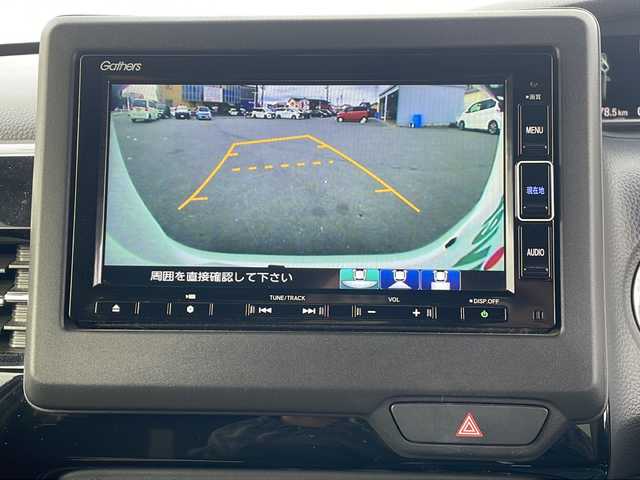 ホンダ Ｎ ＢＯＸ カスタム L 三重県 2021(令3)年 4.5万km プラチナホワイトパール 純正SDナビ、フルセグTV/純正CD、DVD再生、Bluetooth/片側パワースライドドア/ホンダセンシング/衝突軽減ブレーキ/レーンキープアシスト/追従型クルーズコントロール/前後ドライブレコーダー/前席シートヒーター/純正アルミ14インチ/バックカメラ/スマートキー/プッシュスタート/LEDオートライト/フォグランプ/ETC/USB給電/ステアリングリモコン/コーナーセンサー/ウィンカーミラー/フロアマット/ドアバイザー