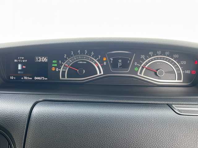 ホンダ Ｎ ＢＯＸ カスタム L 三重県 2021(令3)年 4.5万km プラチナホワイトパール 純正SDナビ、フルセグTV/純正CD、DVD再生、Bluetooth/片側パワースライドドア/ホンダセンシング/衝突軽減ブレーキ/レーンキープアシスト/追従型クルーズコントロール/前後ドライブレコーダー/前席シートヒーター/純正アルミ14インチ/バックカメラ/スマートキー/プッシュスタート/LEDオートライト/フォグランプ/ETC/USB給電/ステアリングリモコン/コーナーセンサー/ウィンカーミラー/フロアマット/ドアバイザー