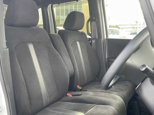 ホンダ Ｎ ＢＯＸ カスタム L 三重県 2021(令3)年 4.5万km プラチナホワイトパール 純正SDナビ、フルセグTV/純正CD、DVD再生、Bluetooth/片側パワースライドドア/ホンダセンシング/衝突軽減ブレーキ/レーンキープアシスト/追従型クルーズコントロール/前後ドライブレコーダー/前席シートヒーター/純正アルミ14インチ/バックカメラ/スマートキー/プッシュスタート/LEDオートライト/フォグランプ/ETC/USB給電/ステアリングリモコン/コーナーセンサー/ウィンカーミラー/フロアマット/ドアバイザー