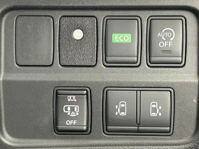 日産 セレナ ハイウェイスター 熊本県 2017(平29)年 6.4万km ダイヤモンドブラック 禁煙車/純正9インチナビMM516D-L（CD・DVD・フルセグ・BT・SD・AUX・ipod・USB・HDMI）/全周囲カメラ/ETC/アルパインフリップダウンモニター/両側パワースライドドア/レーダークルーズコントロール/プロパイロット/衝突軽減ブレーキ/横滑り防止/車両接近通報装置/ふらつき警報機能/アイドリングストップ/前後クリアランスソナー/デジタルインナーミラー/純正フロアマット/純正１６インチAW/オートライト/LEDヘッドライト/フォグライト/スマートキー/プッシュスタート