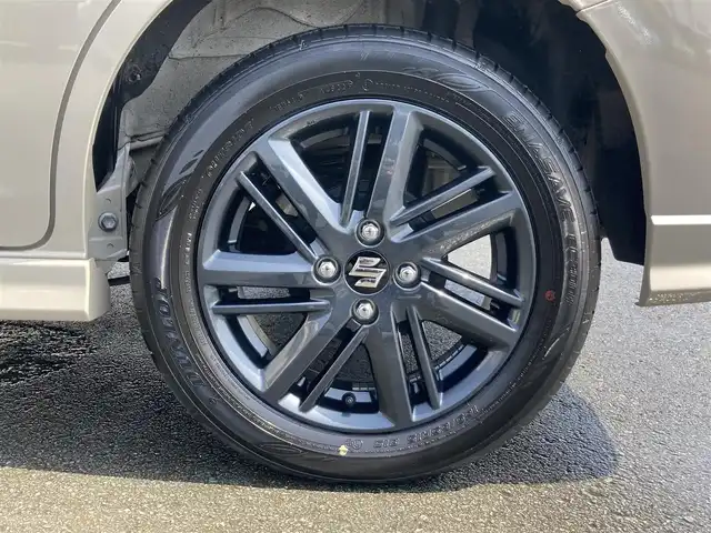 スズキ ソリオ HV SZ 静岡県 2022(令4)年 0.3万km キャラバンアイボリーPM スズキセーフティーサポート/純正9インチメモリーナビ/　AM FM CD DVD Bluetooth USB AppleCarPlay　 /AndroidAuto/フルセグテレビ/レーダークルーズコントロール/LEDヘッドランプ/シートヒーター（前席）/ヘッドアップディスプレイ/リアクリアランスソナー/パドルシフト/純正15インチアルミホイール/アラウンドビューモニター/両側パワースライドドア