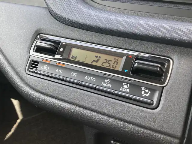 スズキ ソリオ HV SZ 静岡県 2022(令4)年 0.3万km キャラバンアイボリーPM スズキセーフティーサポート/純正9インチメモリーナビ/　AM FM CD DVD Bluetooth USB AppleCarPlay　 /AndroidAuto/フルセグテレビ/レーダークルーズコントロール/LEDヘッドランプ/シートヒーター（前席）/ヘッドアップディスプレイ/リアクリアランスソナー/パドルシフト/純正15インチアルミホイール/アラウンドビューモニター/両側パワースライドドア