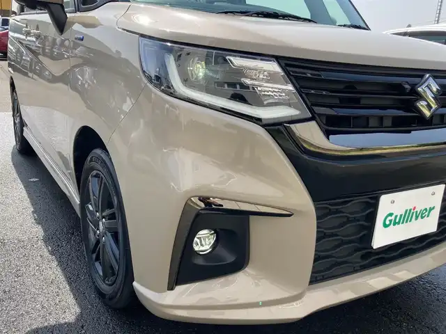 スズキ ソリオ HV SZ 静岡県 2022(令4)年 0.3万km キャラバンアイボリーPM スズキセーフティーサポート/純正9インチメモリーナビ/　AM FM CD DVD Bluetooth USB AppleCarPlay　 /AndroidAuto/フルセグテレビ/レーダークルーズコントロール/LEDヘッドランプ/シートヒーター（前席）/ヘッドアップディスプレイ/リアクリアランスソナー/パドルシフト/純正15インチアルミホイール/アラウンドビューモニター/両側パワースライドドア