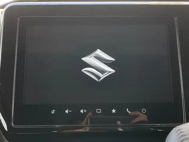 スズキ ソリオ HV SZ 静岡県 2022(令4)年 0.3万km キャラバンアイボリーPM スズキセーフティーサポート/純正9インチメモリーナビ/　AM FM CD DVD Bluetooth USB AppleCarPlay　 /AndroidAuto/フルセグテレビ/レーダークルーズコントロール/LEDヘッドランプ/シートヒーター（前席）/ヘッドアップディスプレイ/リアクリアランスソナー/パドルシフト/純正15インチアルミホイール/アラウンドビューモニター/両側パワースライドドア