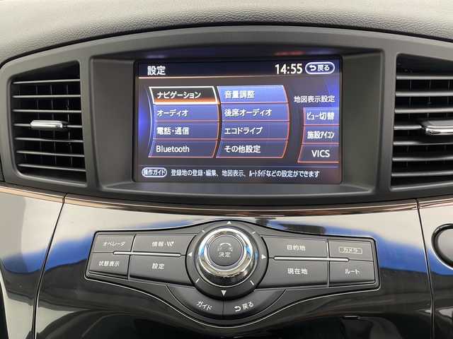 日産 エルグランド 250ハイウェイスター プレミアム 長野県 2015(平27)年 4.7万km ブリリアントホワイトパール 4WD/ワンオーナー/後席フリップダウンモニター/カーテンエアバッグ/横滑り防止装置/コーナーセンサー/純正ナビ/アラウンドビューモニター/フルセグTV/クルーズコントロール/両側パワースライドドア/パワーバックドア/AC100V100Wコンセント/シートヒーター/前席パワーシート（運転席メモリー機能付）/リアオットマンシート/MTモード付きAT/ビルトインETC/ECOモード/プッシュスタート/LEDヘッドライト/LEDフォグランプ/純正18インチアルミホイール/純正フロアマット/ドアバイザー/革巻きステアリング/リア全席サンシェード/スペアキー×1
