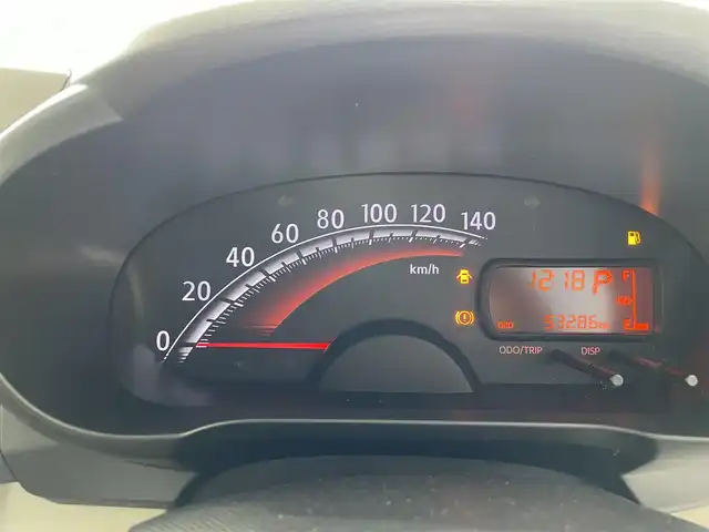 ダイハツ ムーヴ X SA 沖縄県 2014(平26)年 5.4万km アーバンナイトブルークリスタルメタリック (株)IDOMが運営する【じしゃロンコザ店】の自社ローン専用車両になりますこちらは現金またはオートローンご利用時の価格です。自社ローンご希望の方は別途その旨お申付け下さい/衝突被害軽減ブレーキ　/アイドリングストップ　/プッシュスタート　/スマートキー　/オートライト　/ＣＤ再生　/純正アルミホイール