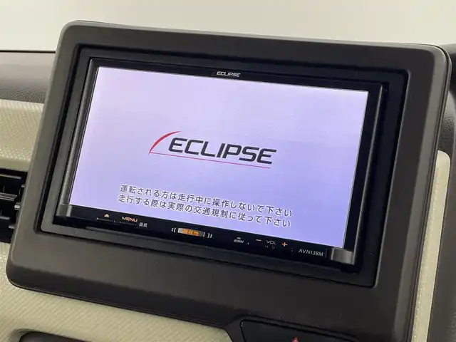 ホンダ Ｎ ＢＯＸ G L ホンダセンシング 福島県 2018(平30)年 5.4万km プラチナホワイトパール 衝突軽減ブレーキ/・車線逸脱警報装置/純正ナビ/・型番：AVN138M/・ワンセグTV/FA/AM//USB/CD/・バックカメラ/・ETC/片側パワースライドドア/クルーズコントロール/ステアリングスイッチ/プッシュスタート/・スマートキー/・スペアキー/LEDライト/・オートライト/・オートマチックハイビーム/レーンキープアシスト/電動格納ミラー/ドアバイザー/純正フロアマット/ウインカーミラー