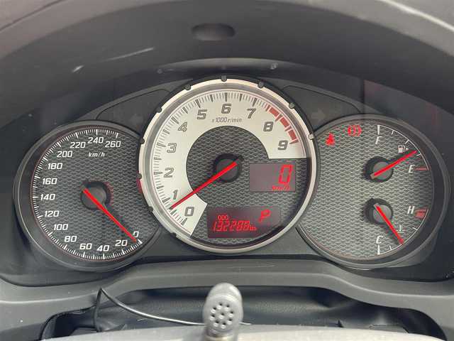 トヨタ ８６ GT 栃木県 2014(平26)年 13.3万km ライトニングレッド (株)IDOMが運営する【じしゃロン宇都宮店】の自社ローン対象車両になります。こちらは現金またはオートローンご利用時の価格です。自社ローンご希望の方は別途その旨お申付け下さい/社外ナビ/CD/DVD/BT/TV/社外マフラー/ETC/バックカメラ/ドライブレコーダー/プッシュスタート/スマートキー/社外セキュリティ/社外ツイーター/パドルシフト/純正17インチAW