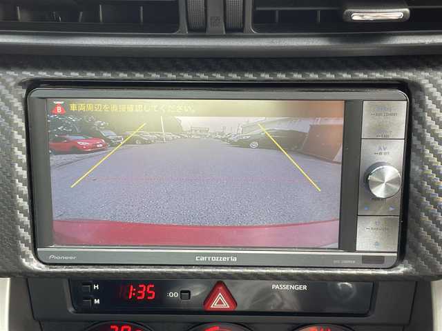 トヨタ ８６ GT 栃木県 2014(平26)年 13.3万km ライトニングレッド (株)IDOMが運営する【じしゃロン宇都宮店】の自社ローン対象車両になります。こちらは現金またはオートローンご利用時の価格です。自社ローンご希望の方は別途その旨お申付け下さい/社外ナビ/CD/DVD/BT/TV/社外マフラー/ETC/バックカメラ/ドライブレコーダー/プッシュスタート/スマートキー/社外セキュリティ/社外ツイーター/パドルシフト/純正17インチAW