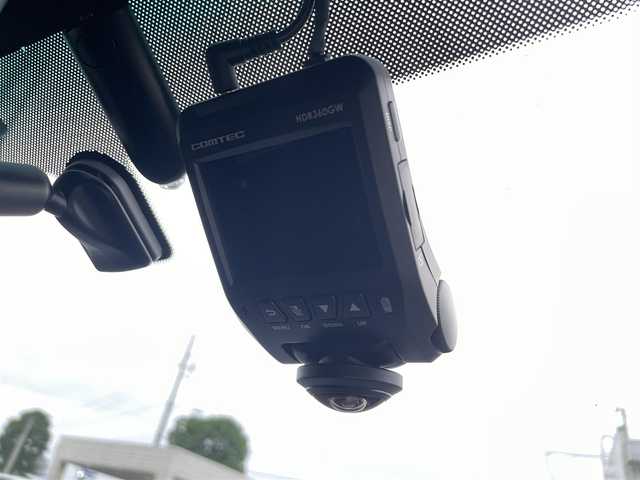 トヨタ ８６ GT 栃木県 2014(平26)年 13.3万km ライトニングレッド (株)IDOMが運営する【じしゃロン宇都宮店】の自社ローン対象車両になります。こちらは現金またはオートローンご利用時の価格です。自社ローンご希望の方は別途その旨お申付け下さい/社外ナビ/CD/DVD/BT/TV/社外マフラー/ETC/バックカメラ/ドライブレコーダー/プッシュスタート/スマートキー/社外セキュリティ/社外ツイーター/パドルシフト/純正17インチAW