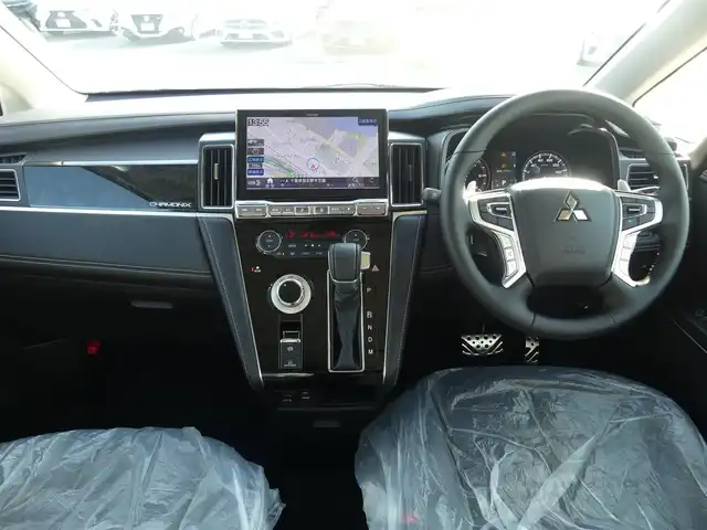 三菱 デリカＤ：５ シャモニー 千葉県 2025(令7)年 0.1千km 黒Ⅱ ・寒冷地仕様/・11インチALPINEナビ&CD&DVD&BT&HDMI&AppleCarplay&AndroidAuto/・12.8インチALPINEフリップダウンモニター/・パワーバックドア/・両側パワースライドドア/・マルチアラウンドモニター/・e-Assist/・衝突被害軽減ブレーキシステム/・車線逸脱警報システム/・レーダークルーズコントロールシステム/・誤発進抑制機能/・後側方車両検知警報システム/・後退時交差車両検知警報システム/・ブラインドスポットモニター/・アイドリングストップ/・横滑り防止装置/・ECOモード/・センターデフロック/・前席シートヒーター/・D席パワーシート/・ハーフレザーシート/・ステアリングヒーター/・ステアリングスイッチ/・革巻きステアリング/・電動パーキングブレーキ/・プッシュスタート/・LEDヘッドライト/・フォグランプ/・オートマチックハイビーム/・オートライト/・スマートキー/・スペアキー