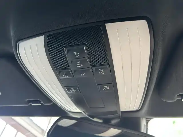 メルセデス・ベンツ ＣＬＳ３５０ SB Bエフィシェンシー AMGスポP 大阪府 2012(平24)年 2.7万km 白 純正ナビ/TV/バックカメラ/純正19インチAW/LEDヘッドライト/クルコン/クリアランスソナー/黒革/メモリ付きパワーシート/シートヒーター/電動リアゲート