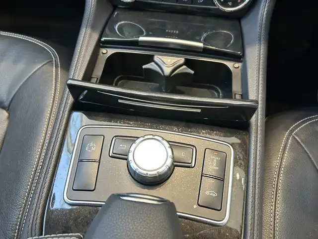 メルセデス・ベンツ ＣＬＳ３５０ SB Bエフィシェンシー AMGスポP 大阪府 2012(平24)年 2.7万km 白 純正ナビ/TV/バックカメラ/純正19インチAW/LEDヘッドライト/クルコン/クリアランスソナー/黒革/メモリ付きパワーシート/シートヒーター/電動リアゲート