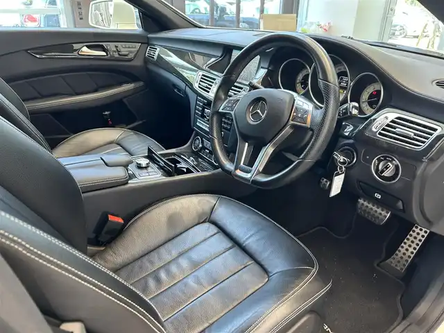 メルセデス・ベンツ ＣＬＳ３５０ SB Bエフィシェンシー AMGスポP 大阪府 2012(平24)年 2.7万km 白 純正ナビ/TV/バックカメラ/純正19インチAW/LEDヘッドライト/クルコン/クリアランスソナー/黒革/メモリ付きパワーシート/シートヒーター/電動リアゲート