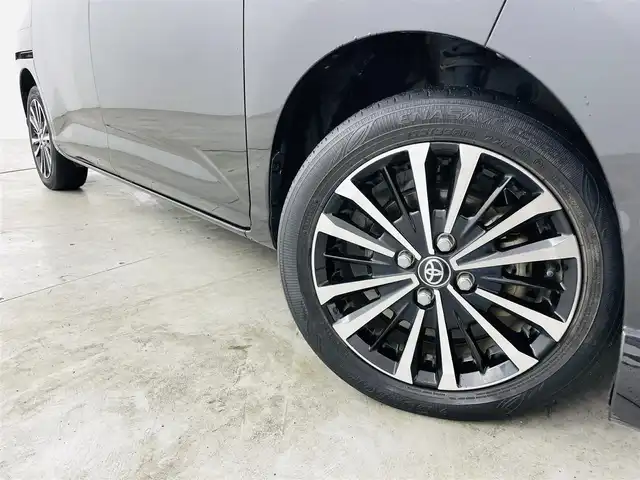 トヨタ ルーミー カスタムG－T 福島県 2021(令3)年 3.9万km ブラックマイカメタリック スマートアシスト/・衝突軽減ブレーキ/・車線逸脱警報装置/・スマートパーキングアシスト/・レーンキープコントロール/・レーダークルーズコントロール/・コーナーセンサー/純正ナビ/・型番：NSZT-Y68T/・フルセグTV/Bluetooth/CD/DVD/・バックカメラ/・ETC/・ドライブレコーダー/両側パワースライドドア/電子パーキング/・オートホールド/アイドリングストップ/プッシュスタート/・スマートキー/・スペアキー/LEDヘッドライト/・オートライト/・オートマチックハイビーム/純正フロアマット/ドアバイザー