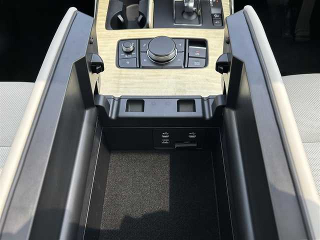 マツダ ＣＸ－６０ 富山県 2022(令4)年 0.7万km ソウルレッドクリスタルM ４WD/サンルーフ/12.3インチマツダコネクトナビ/アラウンドビューモニター/BOSEサウンド/androidauto/AppleCarPlay/Bluetooth/フルセグＴＶ/AC１００V電源/置くだけ充電/HDMi入力/タイプC端子/前席パワーシート/前席エアシート/全席シートヒーター/スマートブレーキサポート/レーダークルーズコントロール/ブラインドスポットモニター/レーンキープアシスト/パワーバックドア/LEDオートライト