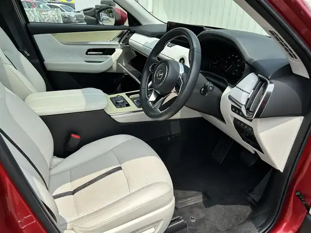 マツダ ＣＸ－６０ 富山県 2022(令4)年 0.7万km ソウルレッドクリスタルM ４WD/サンルーフ/12.3インチマツダコネクトナビ/アラウンドビューモニター/BOSEサウンド/androidauto/AppleCarPlay/Bluetooth/フルセグＴＶ/AC１００V電源/置くだけ充電/HDMi入力/タイプC端子/前席パワーシート/前席エアシート/全席シートヒーター/スマートブレーキサポート/レーダークルーズコントロール/ブラインドスポットモニター/レーンキープアシスト/パワーバックドア/LEDオートライト