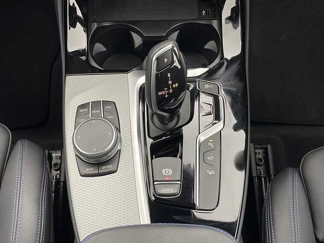 ＢＭＷ Ｘ３ xDrive20d Mスポーツ 秋田県 2020(令2)年 1.9万km サファイアブラックP 4WD/純正ナビ（BT/APC/フルセグ）/全方位カメラ/パノラマサンルーフ/harman/kardon/ハーフレザーシート/前席パワーシート/前席シートヒーター/電動リアゲート/ヘッドアップディスプレイ/置くだけ充電/オートクルーズコントロール/ETC2.0/スマートキー/LEDヘッドライト/オートライト/オートハイビーム