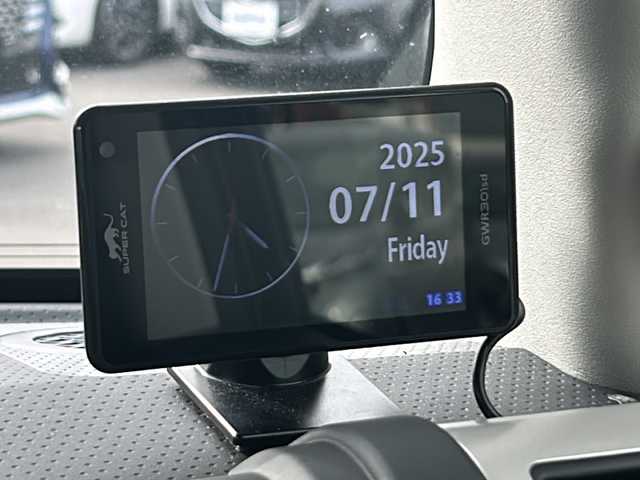 トヨタ ＦＪクルーザー ブラックカラーパッケージ 岡山県 2015(平27)年 4.9万km ブラック/ホワイト 登録時走行距離48656km/社外１０インチナビＣＮ－Ｆ１Ｘ１０ＢＨＤ　/ＣＤ／ＤＶＤ／ＢＤ／ＨＤＭＩ／フルセグＴＶ/バックカメラ　/バックソナー　/パートタイム４ＷＤ　/ＷＯＲＫ製２０インチＡＷ　/社外ヘッドライト　/純正ヘッドライト積載　/前後フォグ　/クルコン　/ETC/取扱説明書/記録簿　/保証書　/スペアキー/リモコンキー