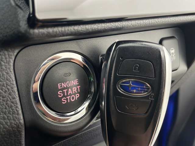 スバル レヴォーグ 1．6GTアイサイト Vスポーツ 秋田県 2020(令2)年 4.1万km WRブルーパール ４ＷＤ/社外ナビ/（AM/FM/CD/Bluetooth）/バック・サイドカメラ/パワーシート（D席）/シートヒーター（D/N席）/全車速追従機能付クルーズコントロール/オートビークルホールド/アイサイトセーフティプラス/スバルリヤビークルディテクション/アクティブレーンキープ/プリクラッシュブレーキ/パドルシフト/純正フロアマット/オートライト/スマートキー/電動格納ミラー/ＥＴＣ/取扱説明書/保証書