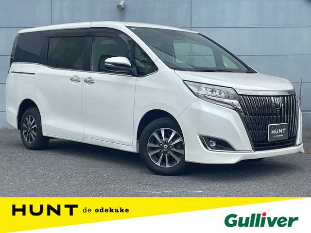トヨタ エスクァイア Gi プレミアムパッケージ ブラックテーラード 千葉県 2019(令1)年 5.7万km ホワイトパールクリスタルシャイン トヨタセーフティセンス/・衝突軽減ブレーキ/レーンキープアシスト/・オートハイビーム/クリアランスソナー/純正９インチナビ(NSZT-Y68T)/・フルセグ/BT/DVD/CD/MSV/バックカメラ/ステアリングスイッチ/ETC2.0/MTモード/両側パワースライドドア/ハーフレザーシート/シートヒーター(D/N席)/リアオートエアコン/LEDヘッドライト/オートライト/フォグライト/スマートキー/プッシュスタート/純正フロアマット/純正15インチAW