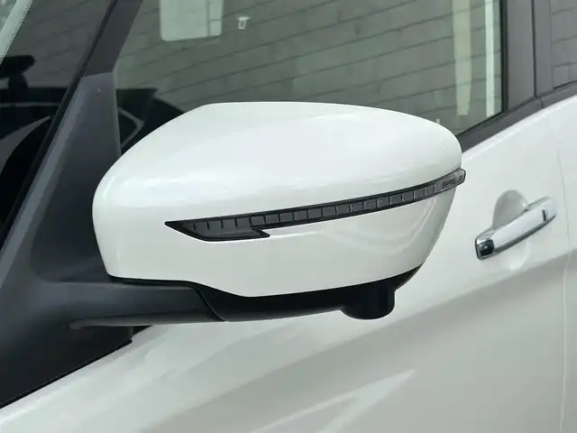 日産 セレナ e－パワー ハイウェイスター V 福岡県 2022(令4)年 3.7万km ブリリアントホワイトパール 純正9型SDナビ(フルセグTV/CD/DVD/BT)アラウンドビューモニタープロパイロット衝突軽減ブレーキコーナーセンサーブラインドスポット両側パワスラドラレコETCデジタルインナーミラーUSB純正LEDヘッドライト純正15インチアルミホイル純正フロアマットプッシュスタートスマートキー