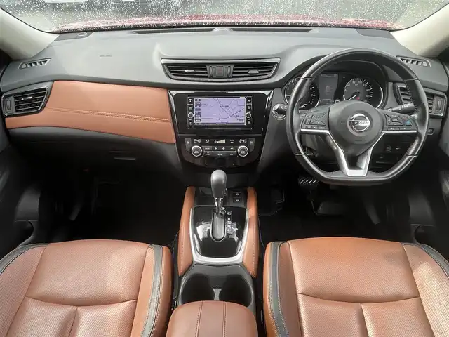 日産 エクストレイル ハイブリッド 20Xi レザーエディション 福岡県 2020(令2)年 6.1万km ガーネットレッド 4WD/プロパイロット/純正ナビ（BLUETOOTH/フルセグ/CD/DVD/AUX)/アラウンドビューモニター/バックカメラ/フロントカメラ/サイドカメラ/パワーバックドア/レーダークルーズコントロール/LEDヘッドライト/オートライト/革シート/全席シートヒーター/DN席パワーシート/純正17インチAW/ルーフレール/オートホールド/ダウンヒルアシストコントロール/横滑り防止装置/レーンキープアシスト/盗難防止装置/衝突軽減システム/コーナーセンサー/スマートキー/ETC/保証書/取扱説明書