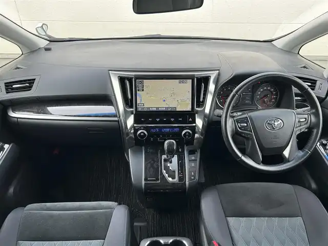 トヨタ アルファード S Aパッケージ 茨城県 2019(令1)年 4万km ホワイトパールクリスタルシャイン モデリスタエアロ/ツインムーンルーフ/ワンオーナー/純正１０インチナビ/フルセグTV/バックカメラ/パワースライドドア（両側）/セーフティセンス/クリアランスソナー/オートマチックハイビーム/レーダークルーズコントロール/インテリジェントクリアランスソナー/LEDヘッドランプ/フォグランプ/ドライブレコーダー/ビルトインETC2.0/純正18インチアルミ/モデリスタアルミ車内積込/革巻きステアリングホイール/スマートエントリー/禁煙車