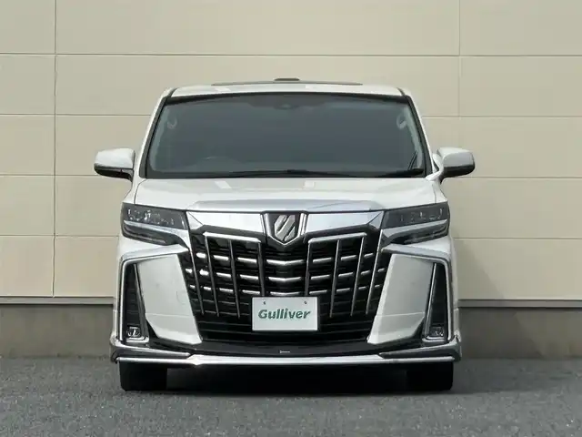 トヨタ アルファード S Aパッケージ 茨城県 2019(令1)年 4万km ホワイトパールクリスタルシャイン モデリスタエアロ/ツインムーンルーフ/ワンオーナー/純正１０インチナビ/フルセグTV/バックカメラ/パワースライドドア（両側）/セーフティセンス/クリアランスソナー/オートマチックハイビーム/レーダークルーズコントロール/インテリジェントクリアランスソナー/LEDヘッドランプ/フォグランプ/ドライブレコーダー/ビルトインETC2.0/純正18インチアルミ/モデリスタアルミ車内積込/革巻きステアリングホイール/スマートエントリー/禁煙車