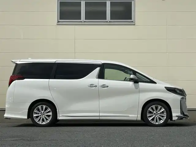 トヨタ アルファード S Aパッケージ 茨城県 2019(令1)年 4万km ホワイトパールクリスタルシャイン モデリスタエアロ/ツインムーンルーフ/ワンオーナー/純正１０インチナビ/フルセグTV/バックカメラ/パワースライドドア（両側）/セーフティセンス/クリアランスソナー/オートマチックハイビーム/レーダークルーズコントロール/インテリジェントクリアランスソナー/LEDヘッドランプ/フォグランプ/ドライブレコーダー/ビルトインETC2.0/純正18インチアルミ/モデリスタアルミ車内積込/革巻きステアリングホイール/スマートエントリー/禁煙車