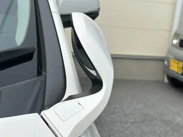 トヨタ アルファード S Aパッケージ 茨城県 2019(令1)年 4万km ホワイトパールクリスタルシャイン モデリスタエアロ/ツインムーンルーフ/ワンオーナー/純正１０インチナビ/フルセグTV/バックカメラ/パワースライドドア（両側）/セーフティセンス/クリアランスソナー/オートマチックハイビーム/レーダークルーズコントロール/インテリジェントクリアランスソナー/LEDヘッドランプ/フォグランプ/ドライブレコーダー/ビルトインETC2.0/純正18インチアルミ/モデリスタアルミ車内積込/革巻きステアリングホイール/スマートエントリー/禁煙車