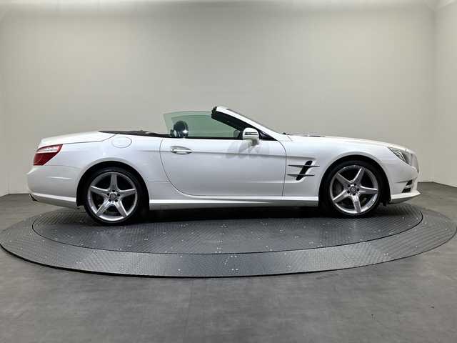 メルセデス・ベンツ ＳＬ３５０ 愛媛県 2013(平25)年 6.5万km ダイヤモンドホワイト 純正ナビ/ワンセグ／Ｂｌｕｅｔｏｏｔｈ／ＣＤ／ＵＳＢ/バックカメラ/サンルーフ/衝突軽減ブレーキ/レーンキープアシスト/ブラインドスポットモニター/ＬＥＤヘッドライト/ＤＮ席パワーシート/DN席シートヒーター/アテンションアシスト