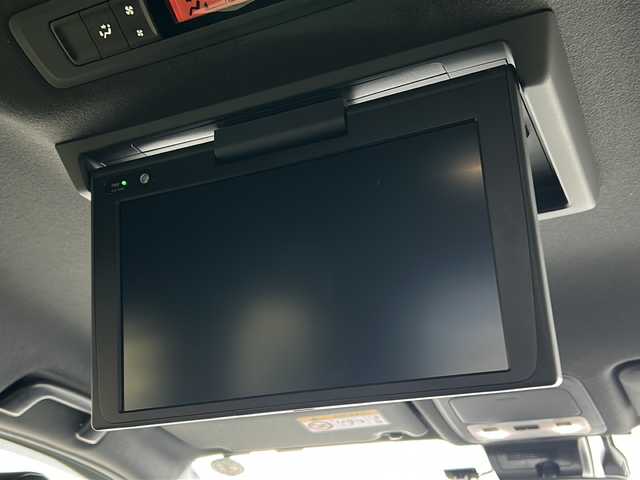 トヨタ ヴォクシー ハイブリッド ZS 煌Ⅲ 三重県 2021(令3)年 5万km ブラック 純正10型ナビ /純正後席モニター /バックカメラ /ビルトインETC /前後ドライブレコーダー/コーナーセンサー /前席シートヒーター /両側パワースライドドア/クルーズコントロール/レーンキープアシスト/衝突軽減ブレーキ/革巻きステアリング/ステアリングスイッチ/USB給電 /ウォークスルー /純正フロアマット/LEDヘッドライト/オートハイビーム /スペアキー /電動格納ミラー/禁煙車