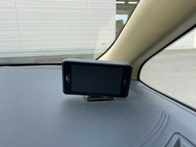 トヨタ アルファードハイブリット X 岩手県 2016(平28)年 11.7万km シルバーM 社外ナビ　Ｂｌｕｅｔｏｏｔｈ／ＣＤ／ＤＶＤ／フルセグＴＶ　/バックカメラ　/レーダークルーズコントロール　/４ＷＤ　/片側パワースライドドア　/前方ドライブレコーダー　/ＥＴＣ　/ＡＶＨ　/二列目オットマン　/エンスタ