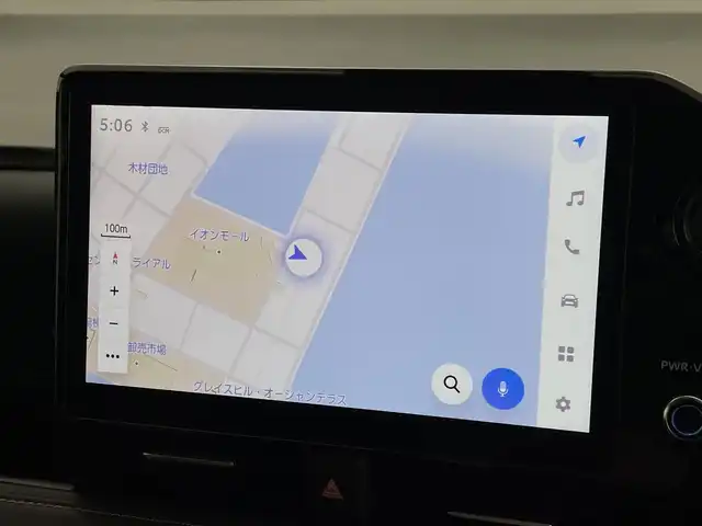 トヨタ ノア ハイブリッド S－Z 鹿児島県 2025(令7)年 0.7万km ホワイトパールクリスタルシャイン ワンオーナー　/トヨタセーフティセンス　/純正１０．５インチディスプレイオーディオ　/バックカメラ　/ビルドインＥＴＣ　/ユニバーサルステップ　/オートホールド　/オートマチックハイビーム　/オートライト/電子パーキング/LEDヘッドライト/LEDフォグライト/プッシュスタートボタン/スマートキー