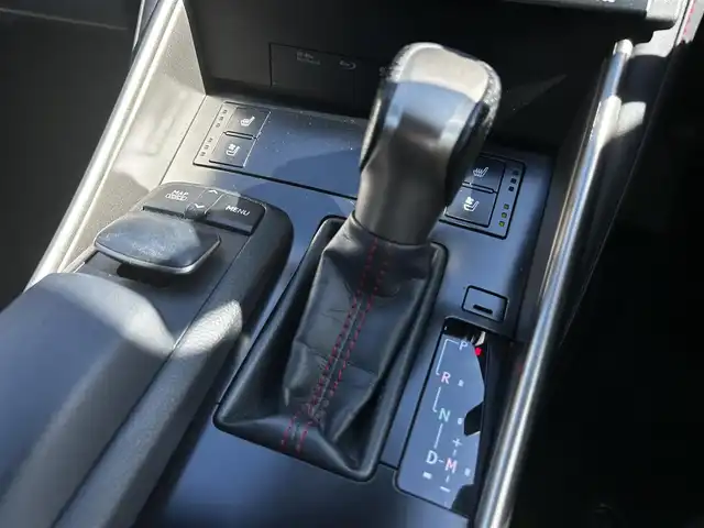 レクサス ＩＳ 350 Fスポーツ 福島県 2013(平25)年 12万km ホワイトノーヴァガラスフレーク 純正ナビゲーション/【CD/DVD/SD/USB/AUX/BT/TV】/バックカメラ/ビルトインETC2.0/サンルーフ/前席パワーシート/運転席シートメモリー/前席シートヒーター/前席ベンチレーション/パドルシフト/ステアリングリモコン/クルーズコントロール/HIDオートライト/フロアマット