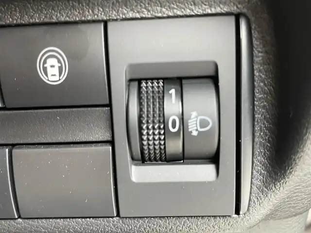 日産 デイズ X 千葉県 2023(令5)年 0.2万km アッシュブラウンM ワンオーナー/衝突軽減ブレーキ/全方位カメラ/純正９インチＳＤナビ/フルセグＴＶ/Ｂｌｕｅｔｏｏｔｈ/オートライト/オートハイビーム/コーナーセンサー/ウィンカーミラー