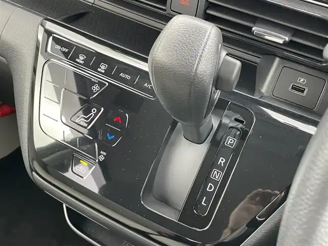 日産 デイズ X 千葉県 2023(令5)年 0.2万km アッシュブラウンM ワンオーナー/衝突軽減ブレーキ/全方位カメラ/純正９インチＳＤナビ/フルセグＴＶ/Ｂｌｕｅｔｏｏｔｈ/オートライト/オートハイビーム/コーナーセンサー/ウィンカーミラー