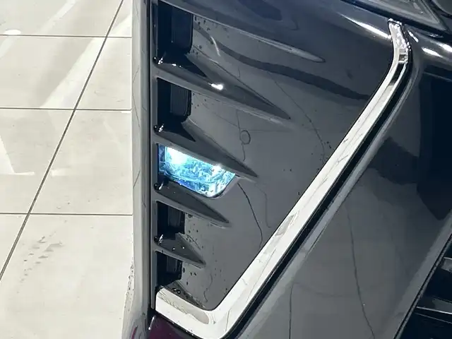 トヨタ ヴォクシー ZS 煌Ⅱ 埼玉県 2019(平31)年 5.1万km ブラック トヨタセーフティセンス/フリップダウンモニター/純正10インチSDナビ/　　CD/DVD/BT/USB/フルセグ/HDMI/バックカメラ/両側パワースライドドア/LEDオートライト/クルーズコントロール/コーナーセンサー/スマートキー2本/ビルトインETC2.0