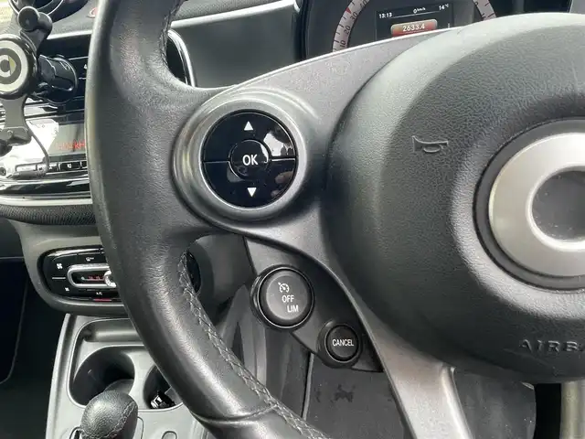 スマート ＭＣＣ スマート フォーフォー パッション 静岡県 2017(平29)年 5.1万km シルバー 軽減ブレーキアラーム/15インチアルミホイール/autoライト/クルーズコントロール/シートヒーター/アイドリングストップ/前後ドライブレコーダー/キーレス/ETC