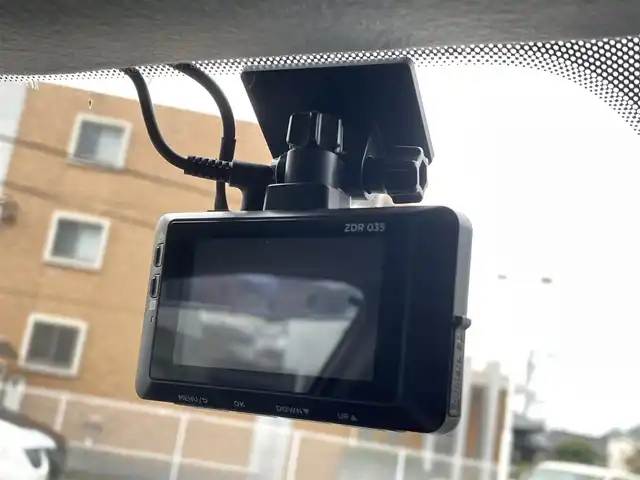 スマート ＭＣＣ スマート フォーフォー パッション 静岡県 2017(平29)年 5.1万km シルバー 軽減ブレーキアラーム/15インチアルミホイール/autoライト/クルーズコントロール/シートヒーター/アイドリングストップ/前後ドライブレコーダー/キーレス/ETC