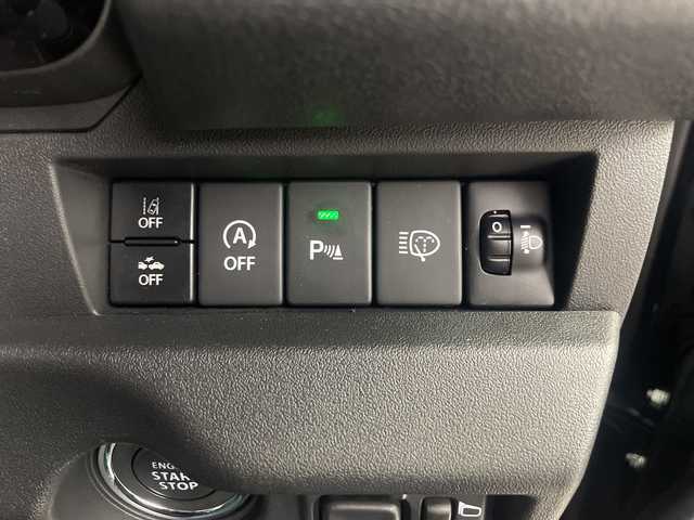 スズキ ジムニー ノマド FC 埼玉県 2025(令7)年 0.1千km 黒 登録済未使用車　/クルーズコントロール　/ダウンヒルアシストコントロール　/レーンキープアシスト　/コーナーセンサー　/アイドリングストップ　/盗難防止措置　/衝突軽減ブレーキ　/ヒーデットミラー　/ＬＥＤヘッドライト/フォグランプ/ドアバイザー/革巻きハンドル/ウインカーミラー/プッシュスタート/スマートキー