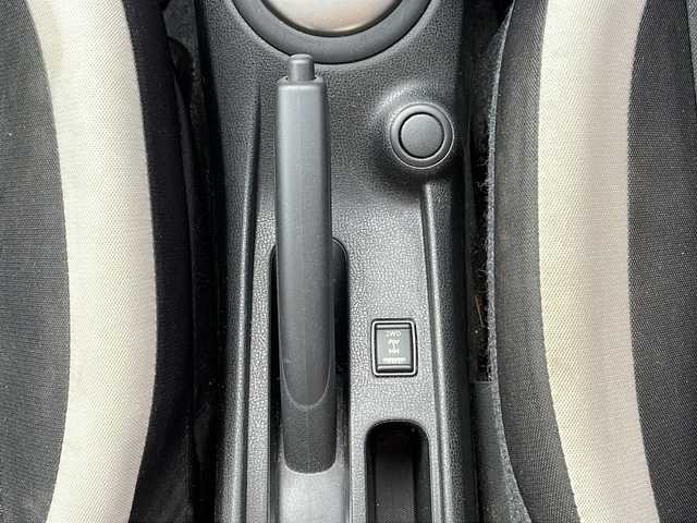 日産 ノート X FOUR 青森県 2018(平30)年 6.5万km ガーネットレッド ・4WD/・衝突軽減ブレーキ/・レーンキープアシスト/・社外ナビ/・バックカメラ/・ドライブレコーダー/・ETC/・プッシュスタート/・スマートキー