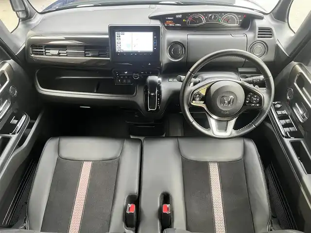 ホンダ Ｎ ＢＯＸ カスタム G L ターボ ホンダセンシング 滋賀県 2020(令2)年 1.7万km クリスタルブラックパール 純正７インチナビ/・BT・CD・DVD・USB・フルセグTV/バックカメラ/ホンダセンシング/両側パワースライドドア/D/Nシートヒーター/ハーフレザーシート/追従クルーズコントロール/純正LEDヘッドライト/オートライト/オートハイビーム/純正15インチAW/スマートキー