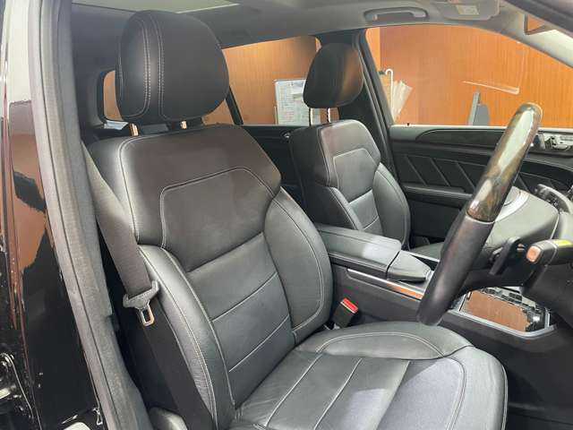 メルセデス・ベンツ ＧＬ３５０ ブルーテック 4MATIC レザー エクスクルーシブ 千葉県 2015(平27)年 7.1万km オブシディアンブラック パノラマＳＲ　/黒革シート　/ＡＣＣ　/ナビ　/ＴＶ　/３６０°Ｂｌｕｅｔｏｏｔｈ接続　/シートヒーター　/電動リアゲート　/ＨＩＤライト　/アクティブパーキング　/衝突軽減Ｂ　/ＢＳＭ　/ＬＫＡ　/ＥＴＣ　/ドラレコ　/ＥＴＣ