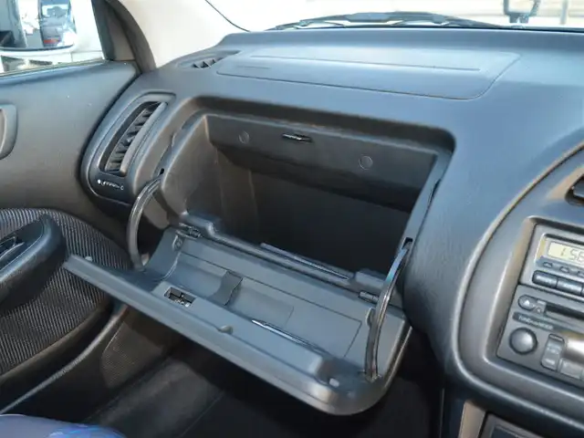 ホンダ トルネオ SiR 栃木県 2001(平13)年 5.2万km タフタホワイト 安全装備/[EPS]/純正オーディオ/[AM/FM/CD]/キセノンヘッドライト/フォグランプ/電動格納ミラー/純正マット/革巻きステアリング/保証書