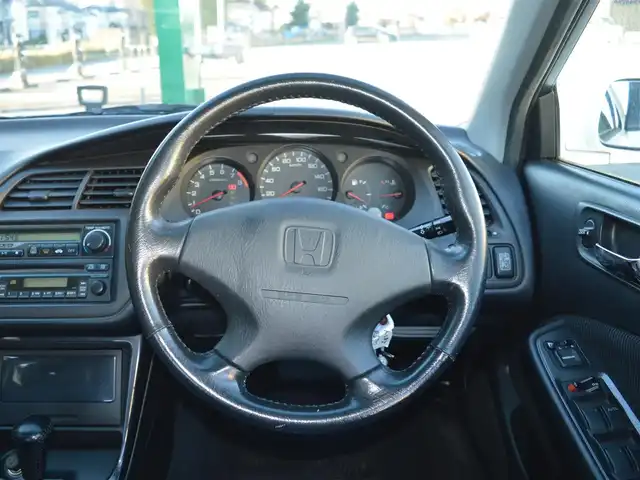 ホンダ トルネオ SiR 栃木県 2001(平13)年 5.2万km タフタホワイト 安全装備/[EPS]/純正オーディオ/[AM/FM/CD]/キセノンヘッドライト/フォグランプ/電動格納ミラー/純正マット/革巻きステアリング/保証書